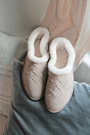 Henrik | Shearling Slippers | Suede & Shearling | Sand