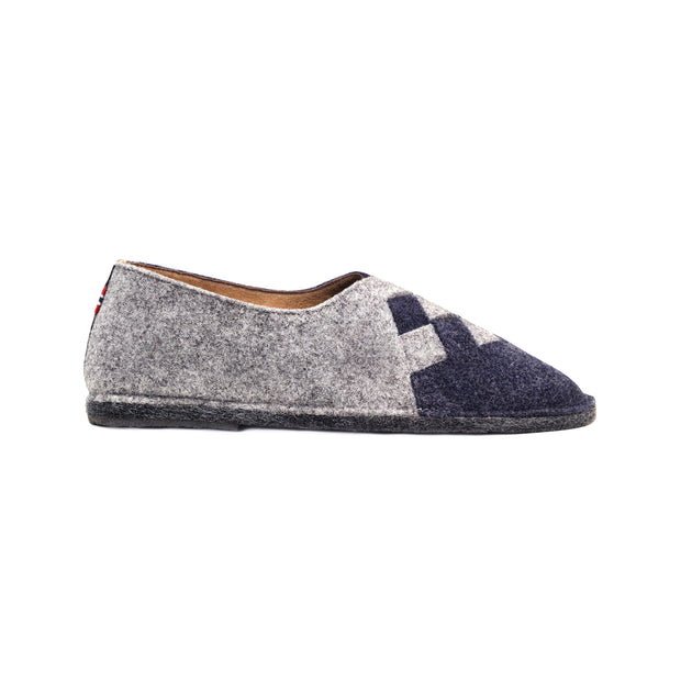 Henrik | Slippers | Wool Felt | Navy