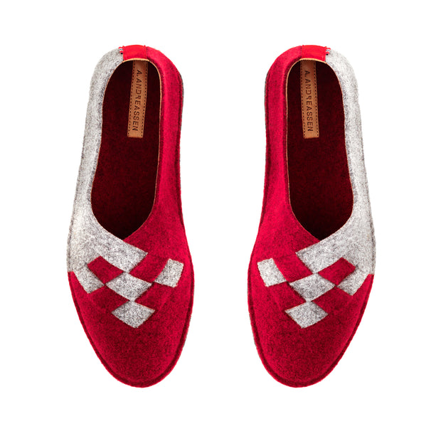 Henrik | Slippers | Wool Felt | Lingonberry